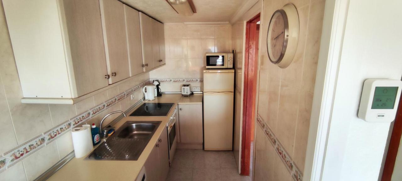 トレモリノスApartamento Con Vistas Al Mar En Puerto Marinaアパートメント エクステリア 写真