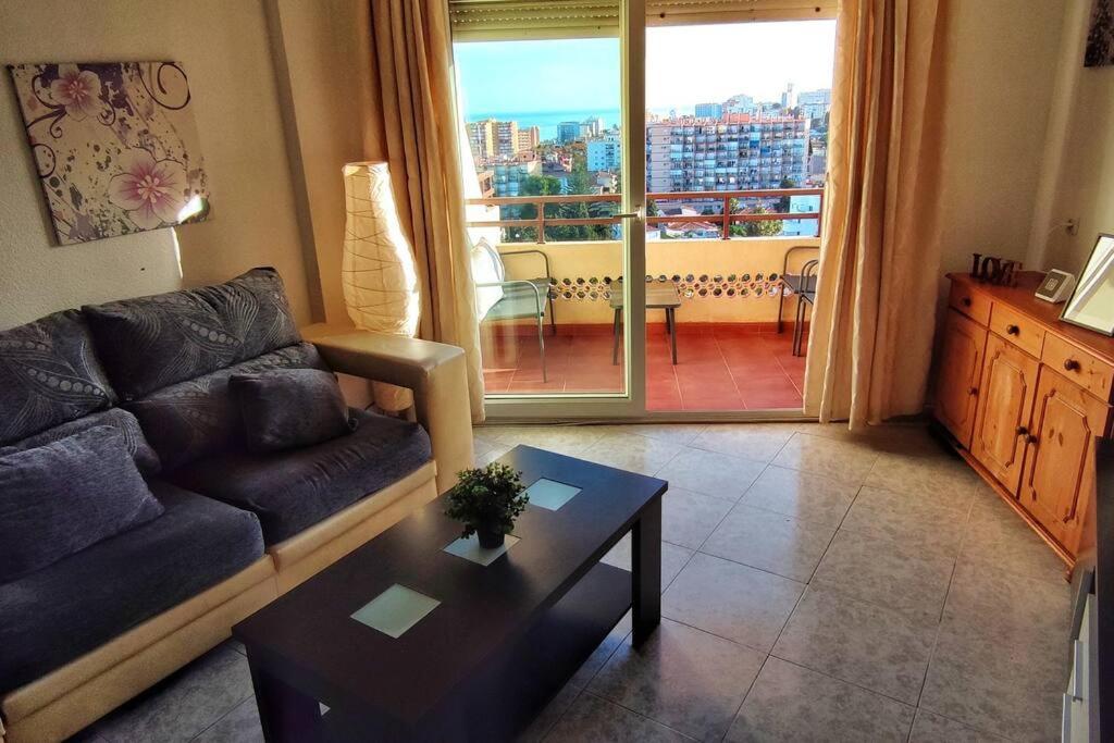トレモリノスApartamento Con Vistas Al Mar En Puerto Marinaアパートメント エクステリア 写真