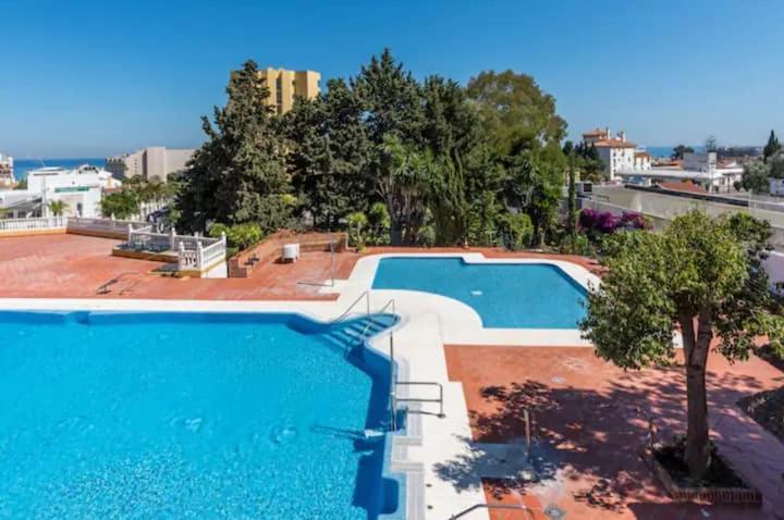 トレモリノスApartamento Con Vistas Al Mar En Puerto Marinaアパートメント エクステリア 写真